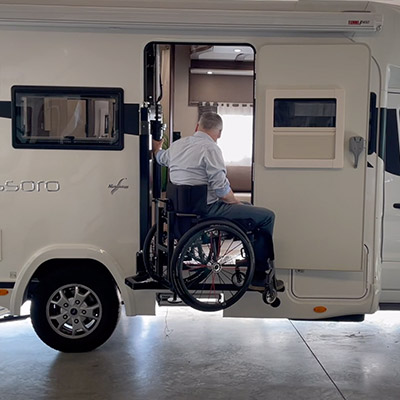 Rolstoelcamper invalidenlift rolstoel Benica
